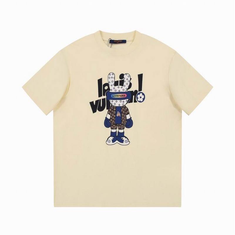 Louis Vuitton Men's T-shirts 35